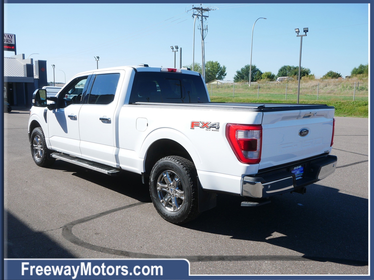 2022 Ford F-150 Lariat photo 4