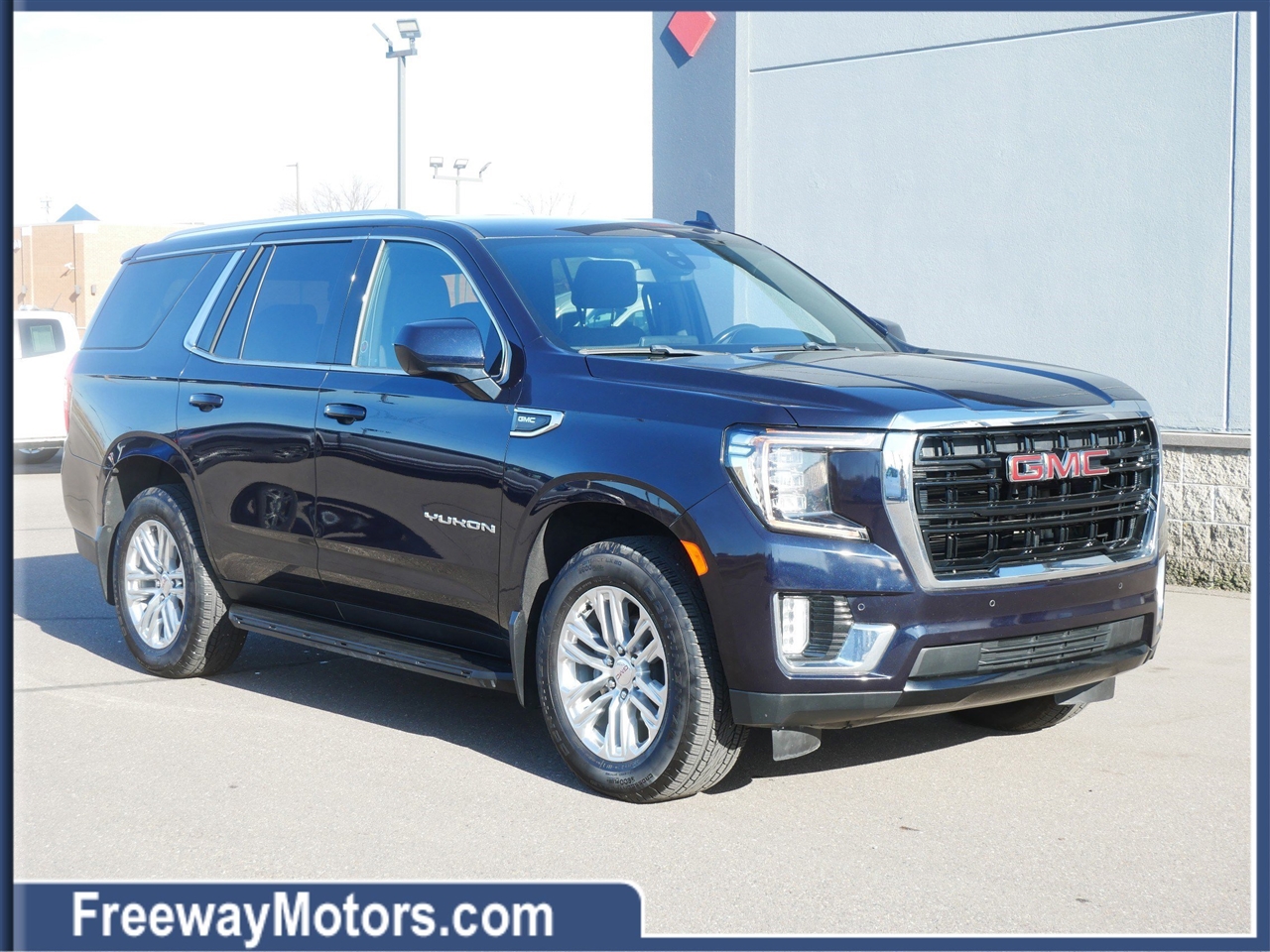 2022 GMC Yukon SLE 4WD