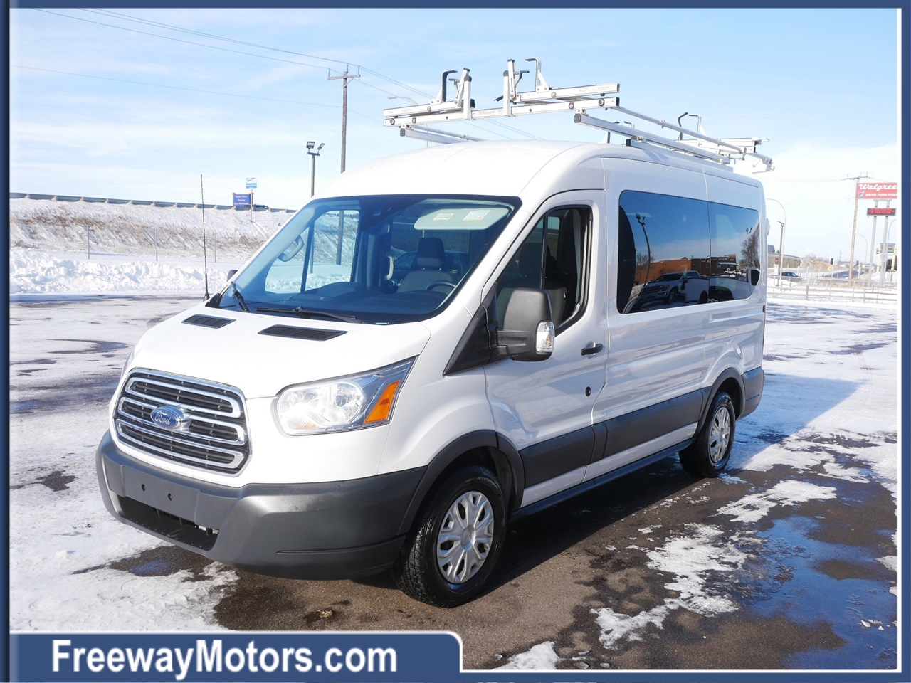 Ford Transit Passenger Wagon T-150 130" Med Roof XLT Sliding RH Dr 2018