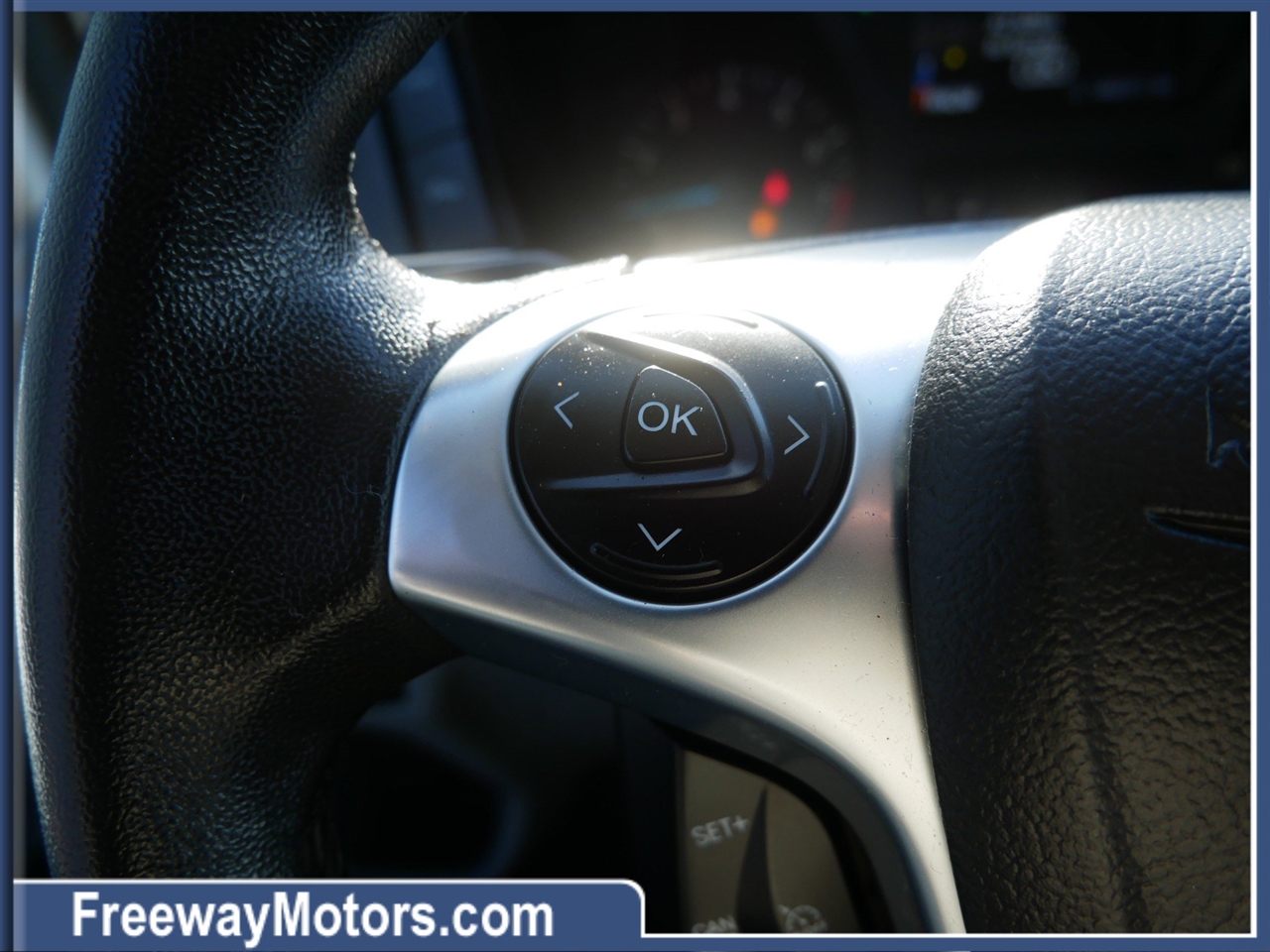 Ford Transit Passenger Wagon T-150 130" Med Roof XLT Sliding RH Dr 2018