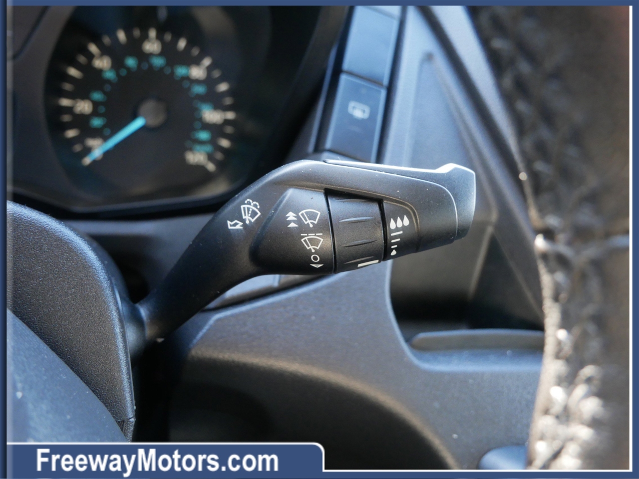 Ford Transit Passenger Wagon T-150 130" Med Roof XLT Sliding RH Dr 2018