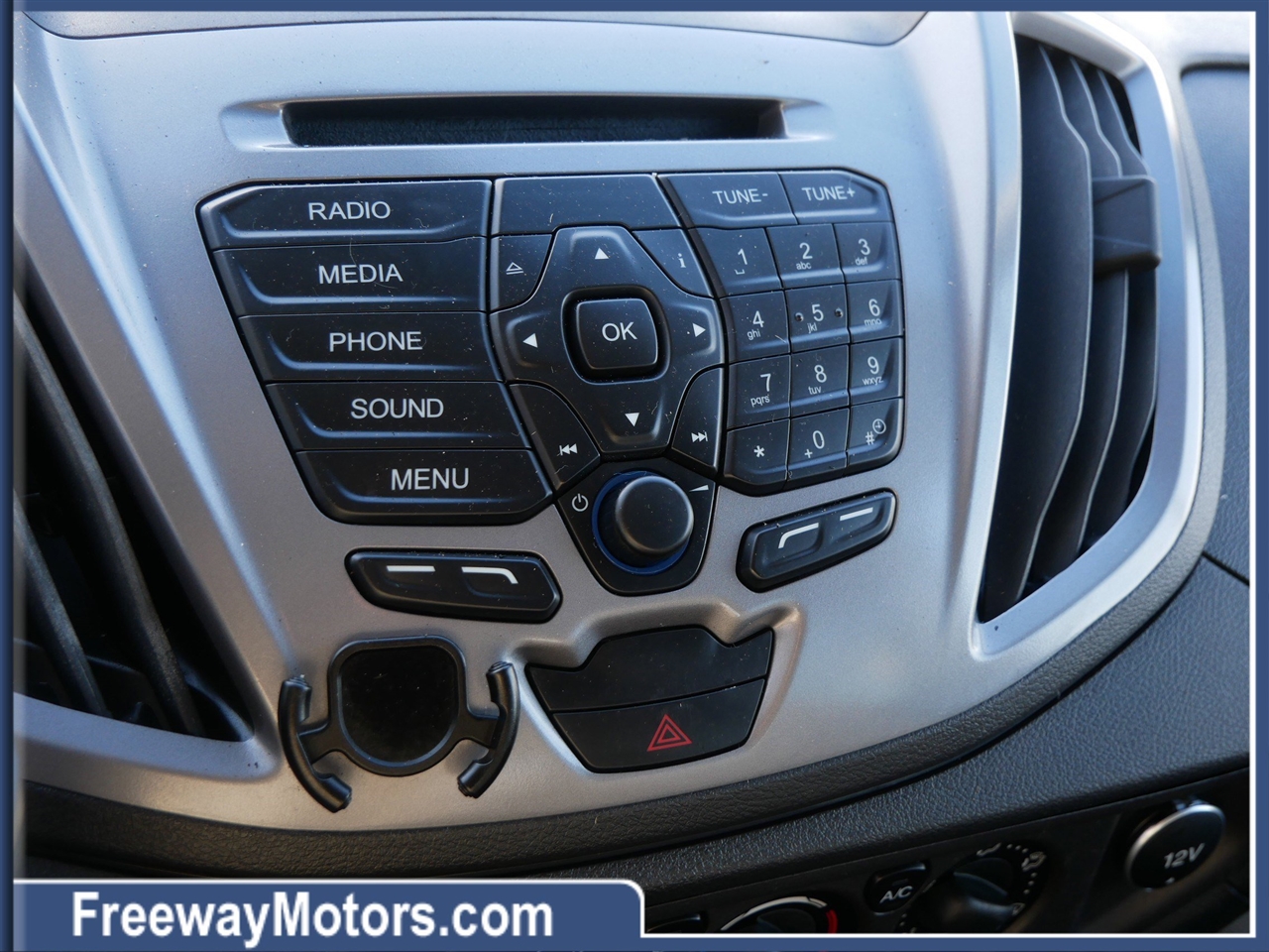 Ford Transit Passenger Wagon T-150 130" Med Roof XLT Sliding RH Dr 2018