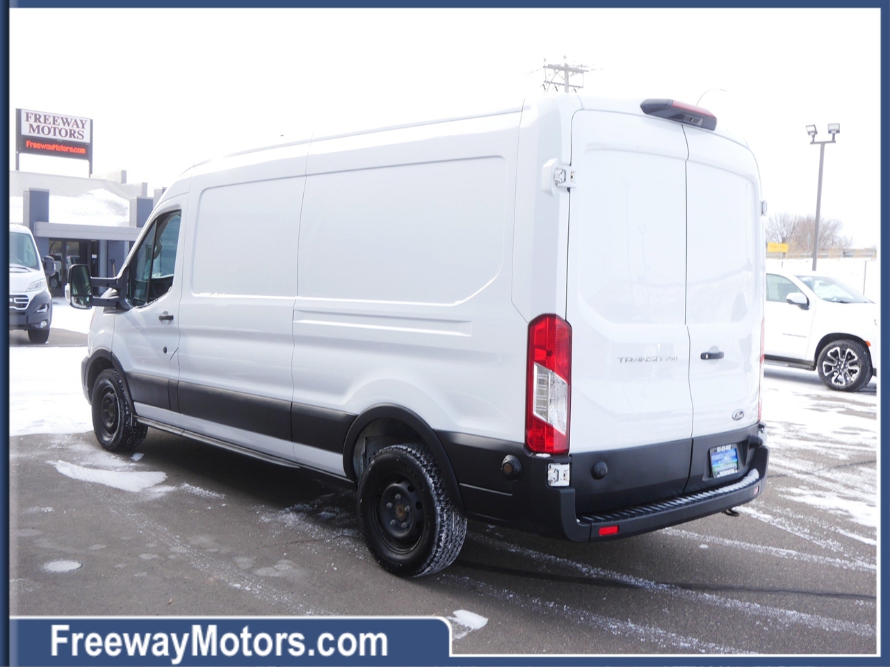 Ford Transit Cargo Van T-250 130" Med Rf 9070 GVWR RWD 2020