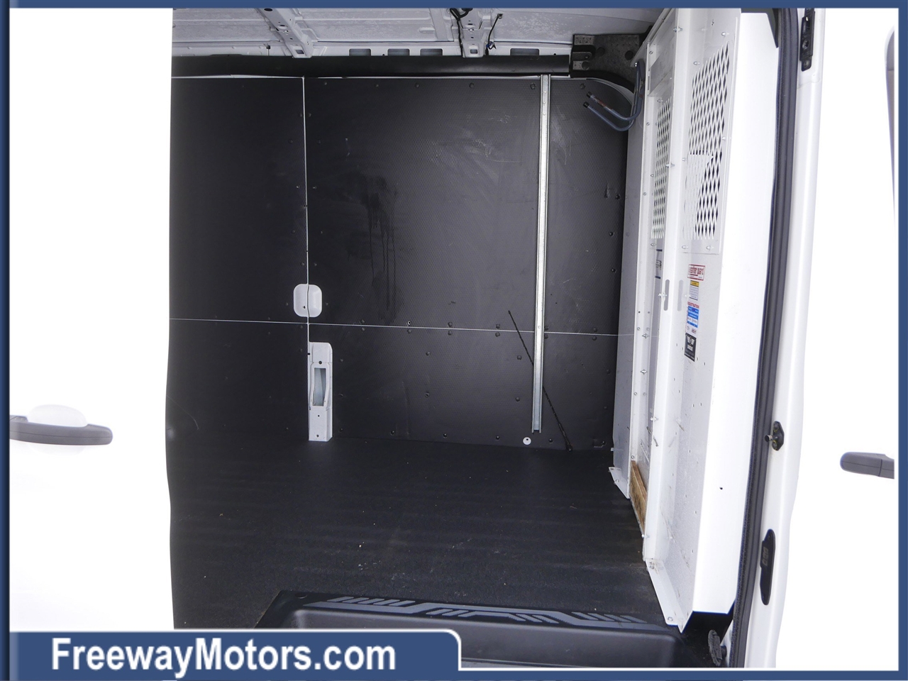 Ford Transit Cargo Van T-250 130" Med Rf 9070 GVWR RWD 2020