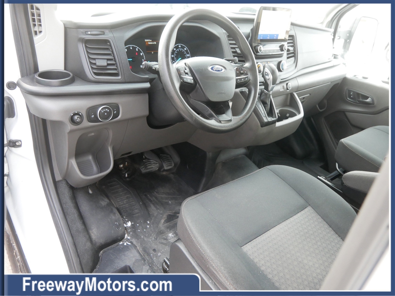 Ford Transit Cargo Van T-250 130" Med Rf 9070 GVWR RWD 2020