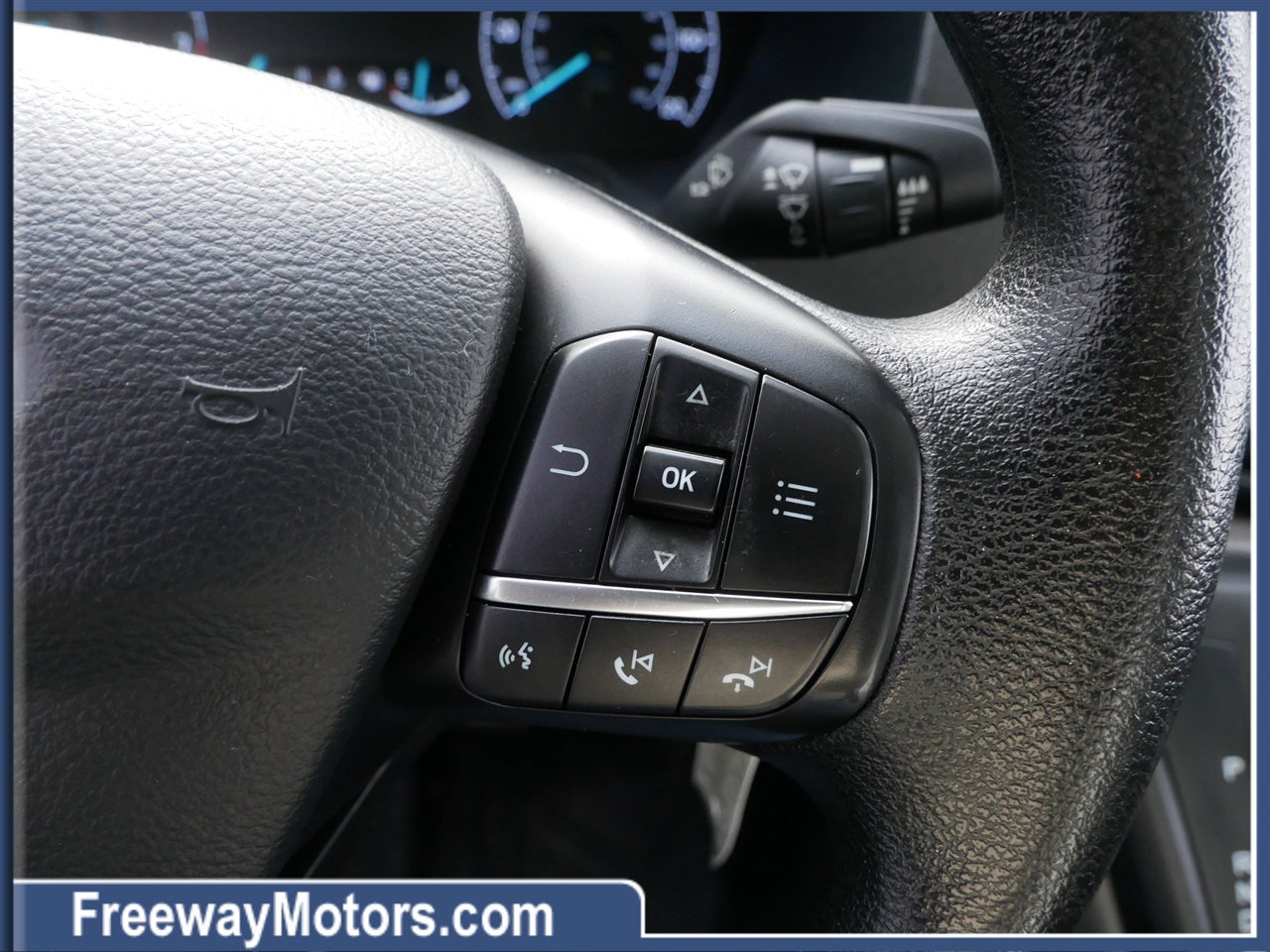 Ford Transit Cargo Van T-250 130" Med Rf 9070 GVWR RWD 2020