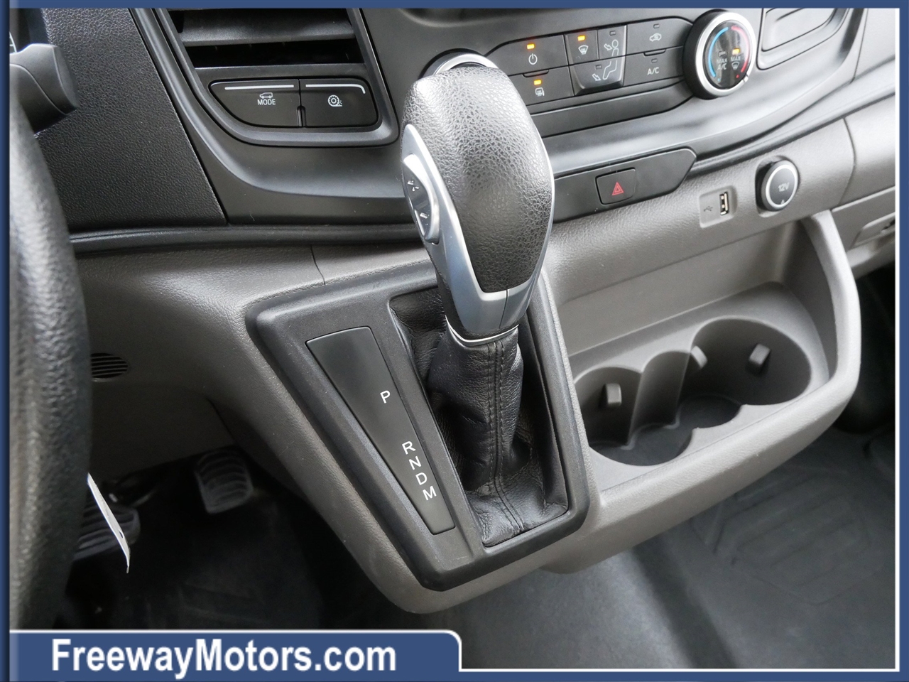 Ford Transit Cargo Van T-250 130" Med Rf 9070 GVWR RWD 2020