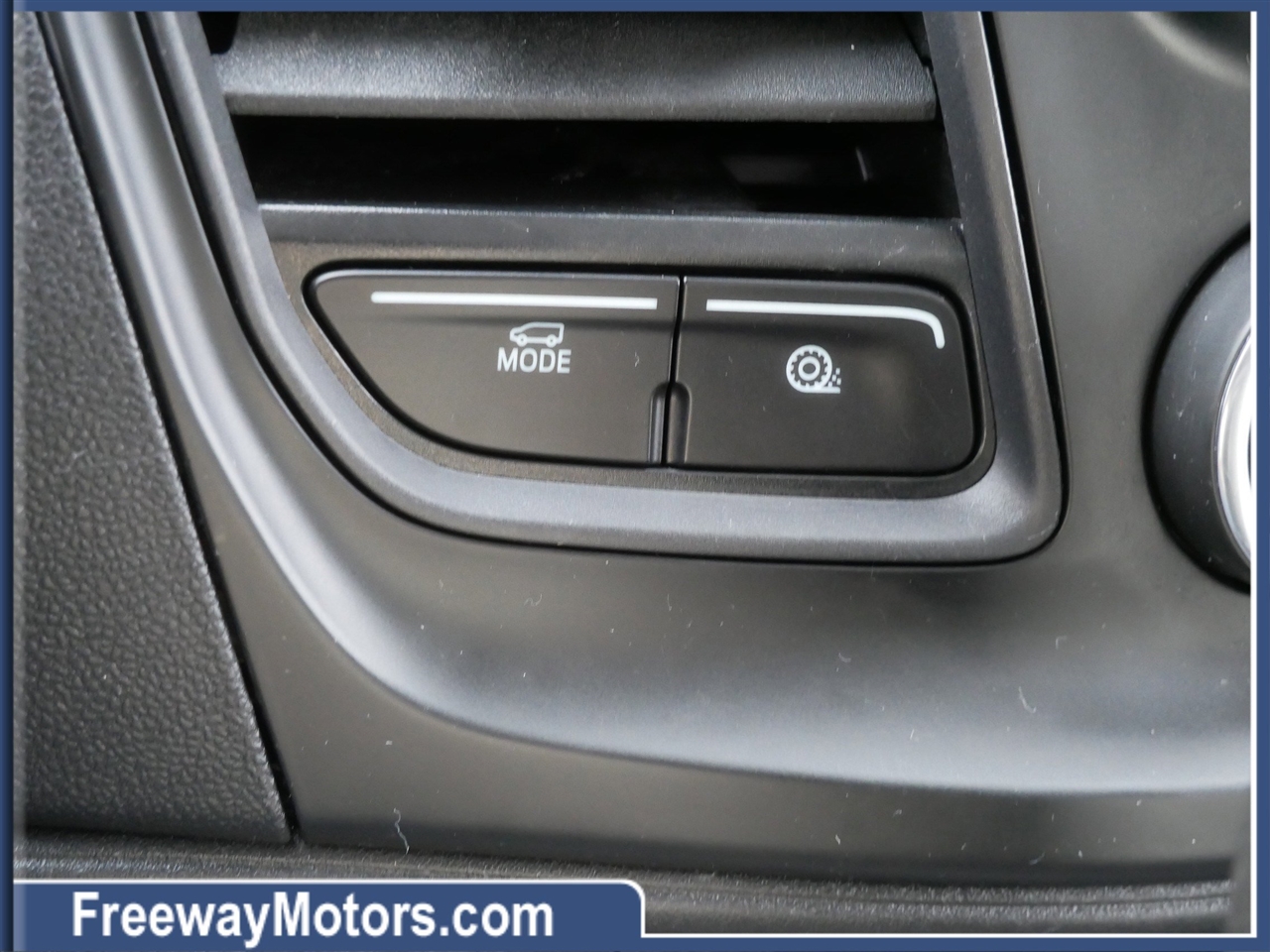 Ford Transit Cargo Van T-250 130" Med Rf 9070 GVWR RWD 2020