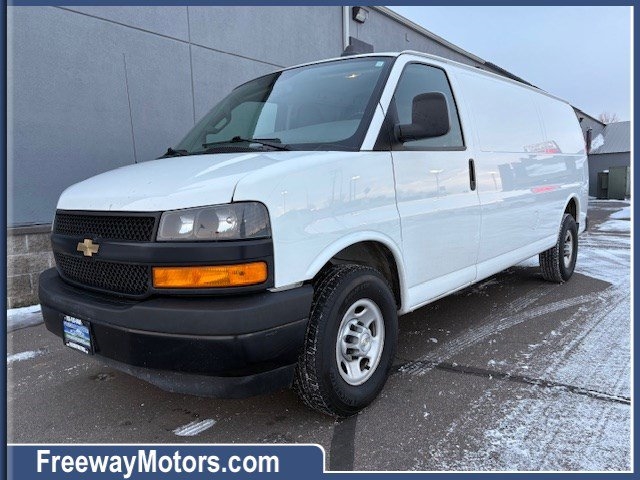 2022 Chevrolet Express Cargo Van RWD 2500 155"
