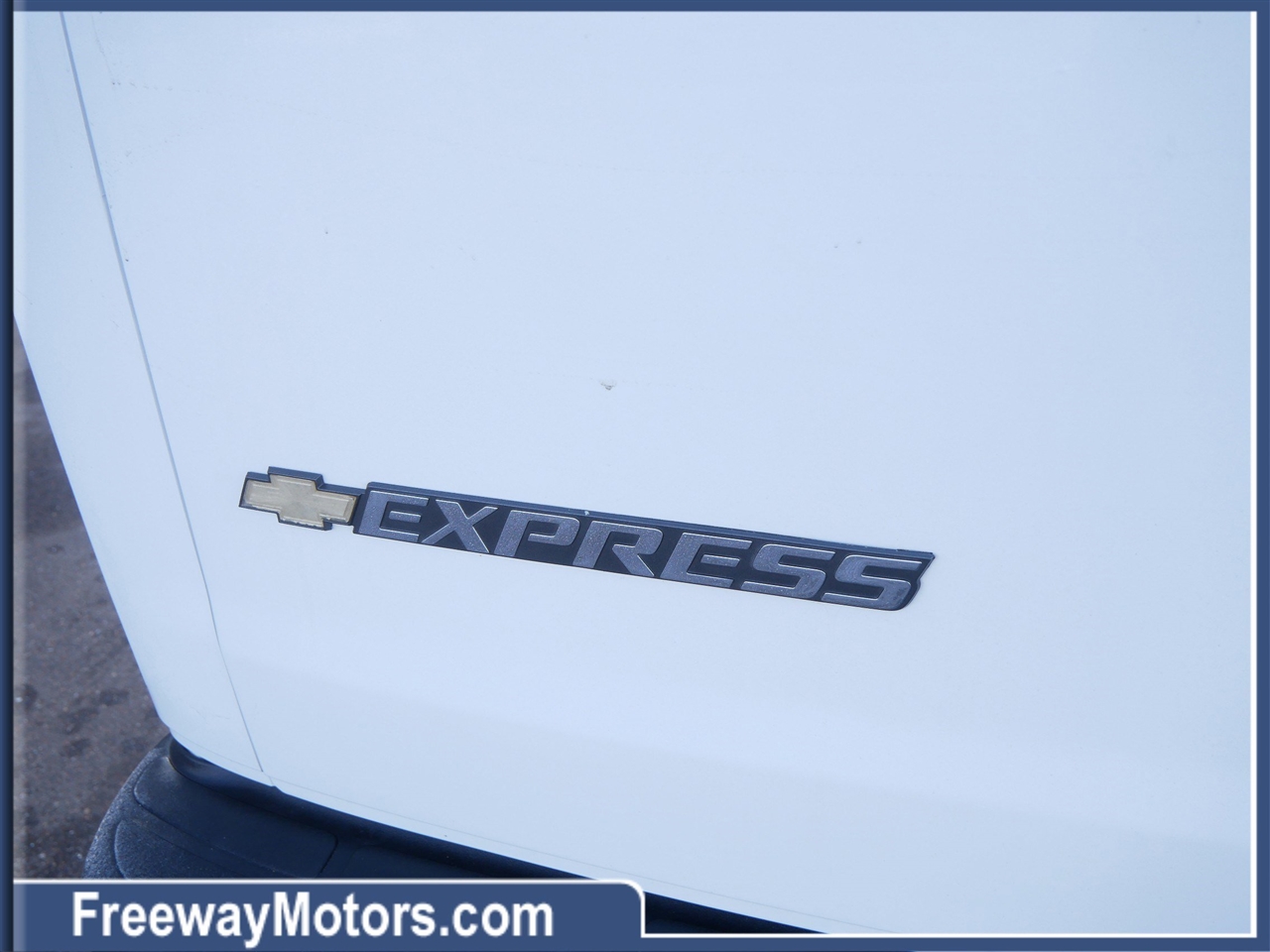 Chevrolet Express Cargo Van RWD 2500 155" 2022