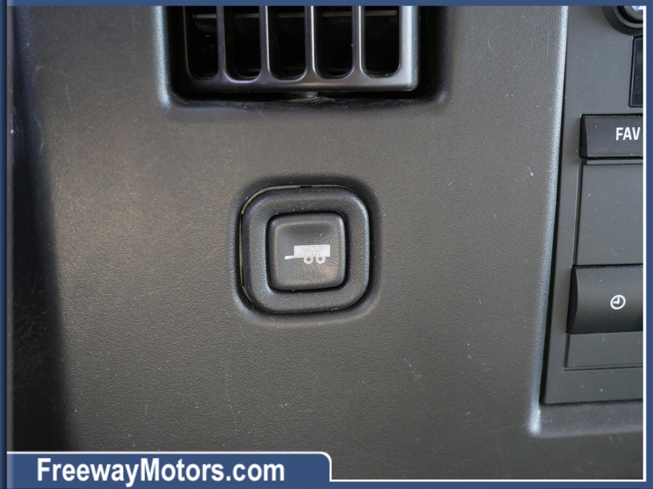 Chevrolet Express Cargo Van RWD 2500 155" 2022