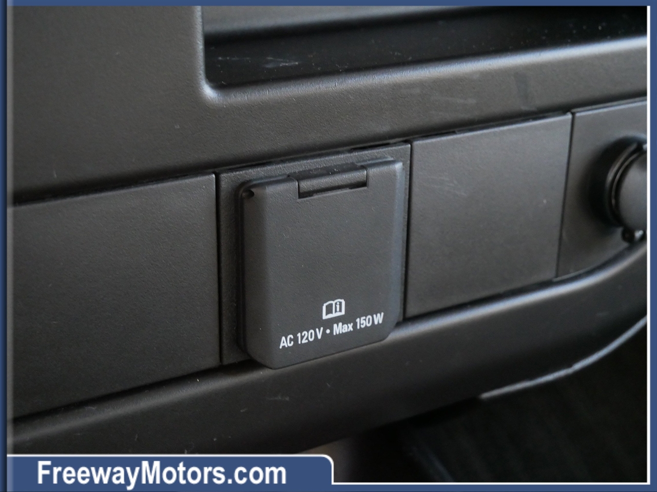 Chevrolet Express Cargo Van RWD 2500 155" 2022