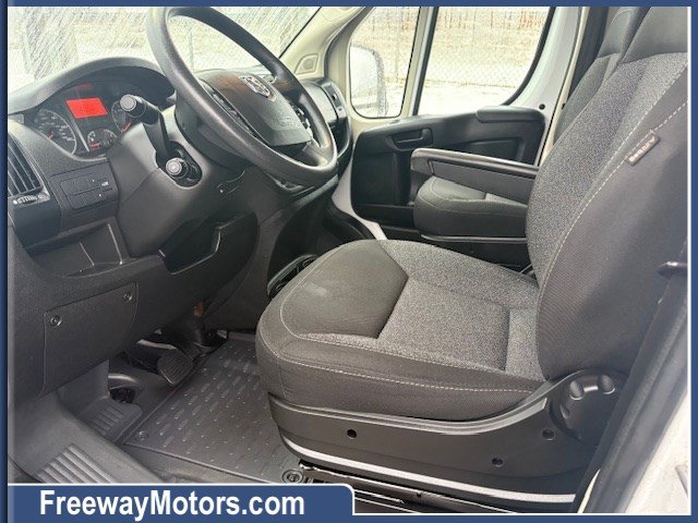 RAM ProMaster Cargo Van 1500 Low Roof 118" WB 2019