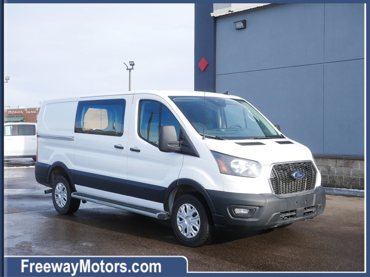 2024 Ford Transit Cargo Van T-250 130" Low Rf 9070 GVWR RWD