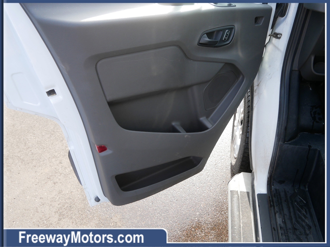 Ford Transit Cargo Van T-250 130" Low Rf 9070 GVWR RWD 2024