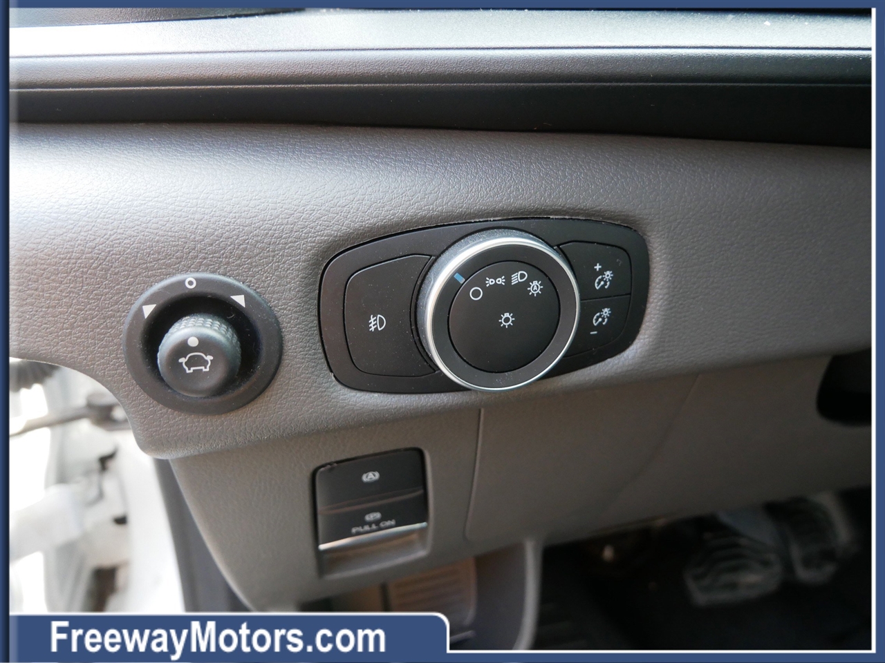 Ford Transit Cargo Van T-250 130" Low Rf 9070 GVWR RWD 2024