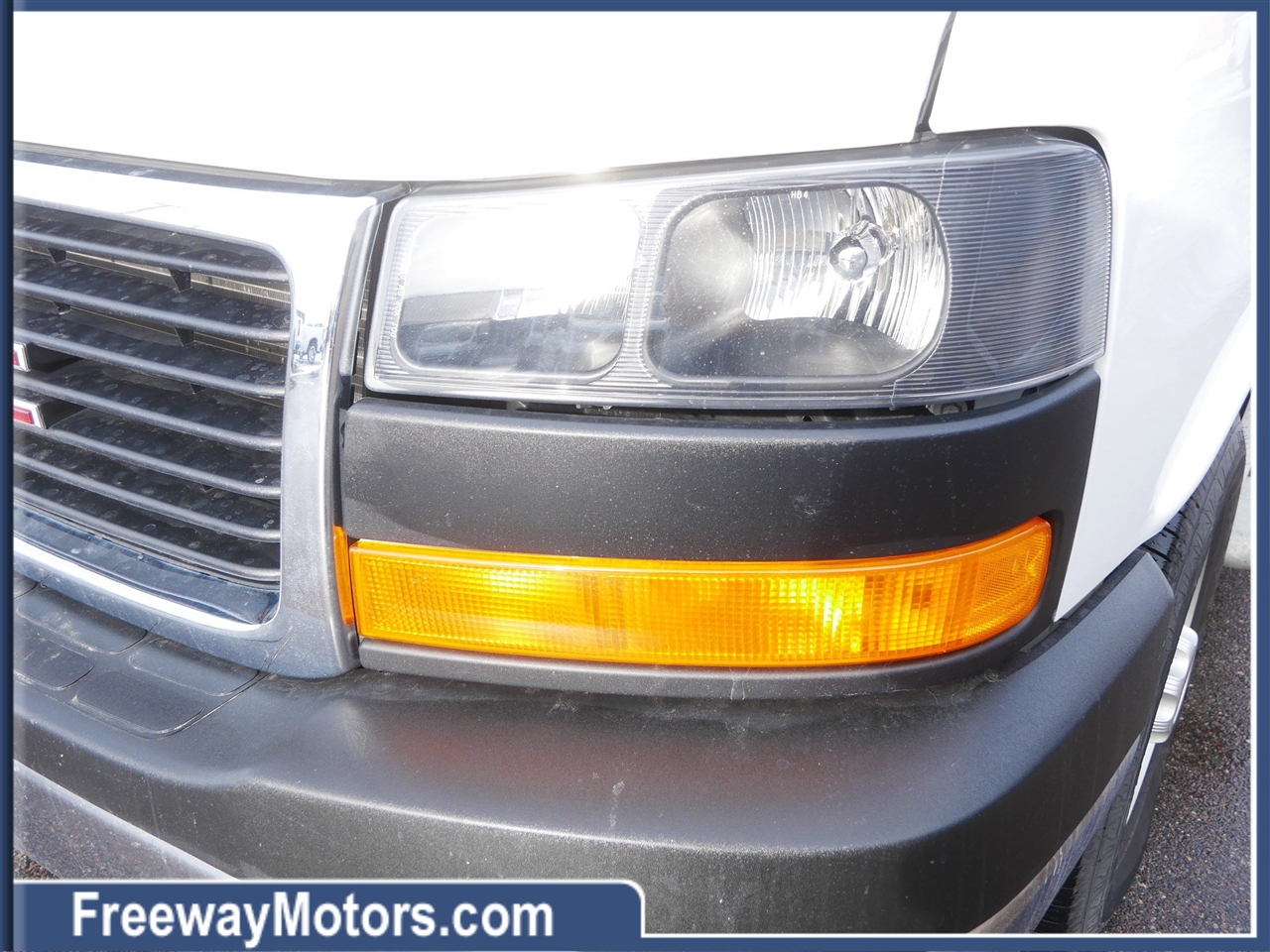 GMC Savana Cargo Van RWD 2500 135" 2024