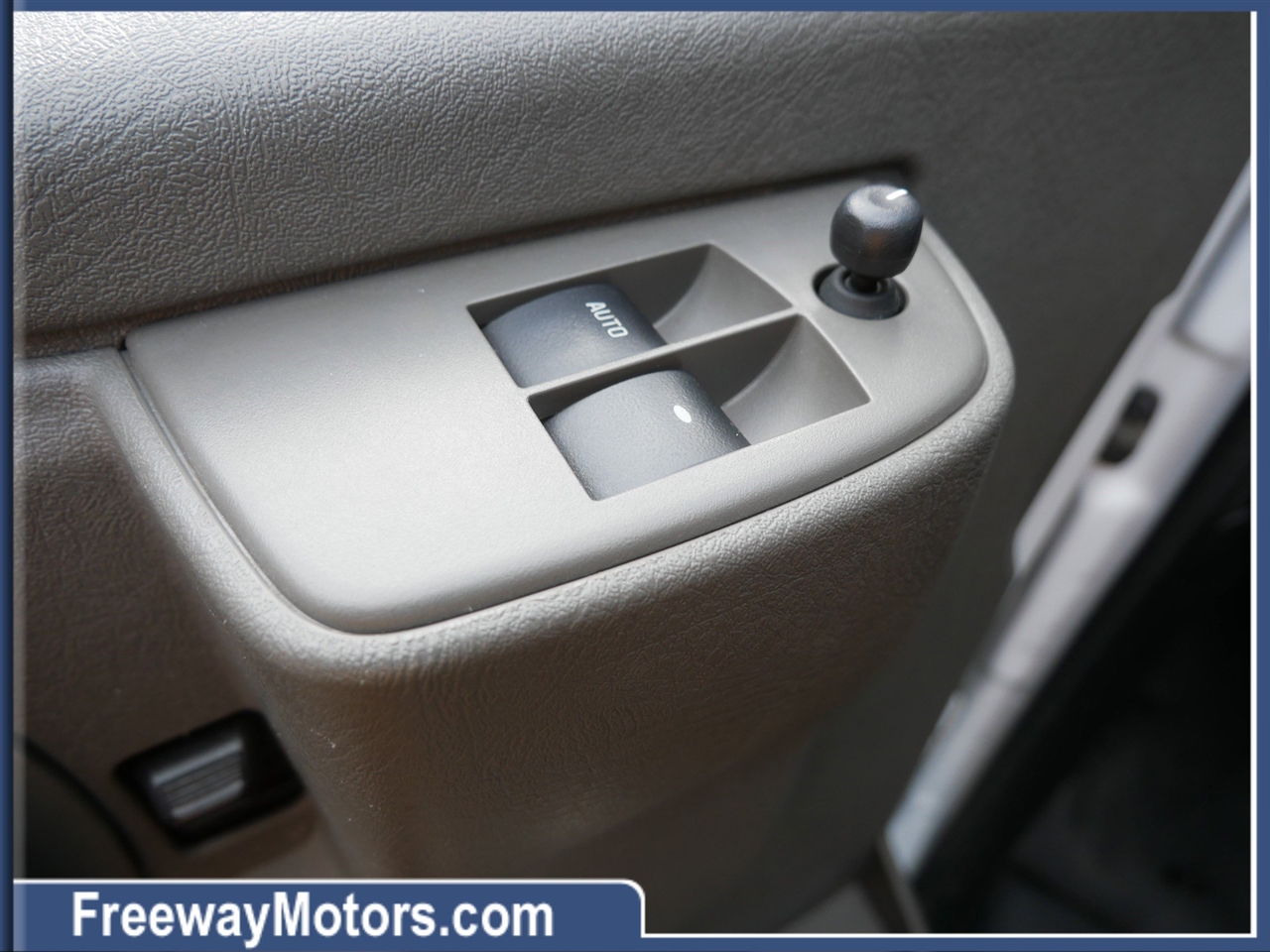 GMC Savana Cargo Van RWD 2500 135" 2024