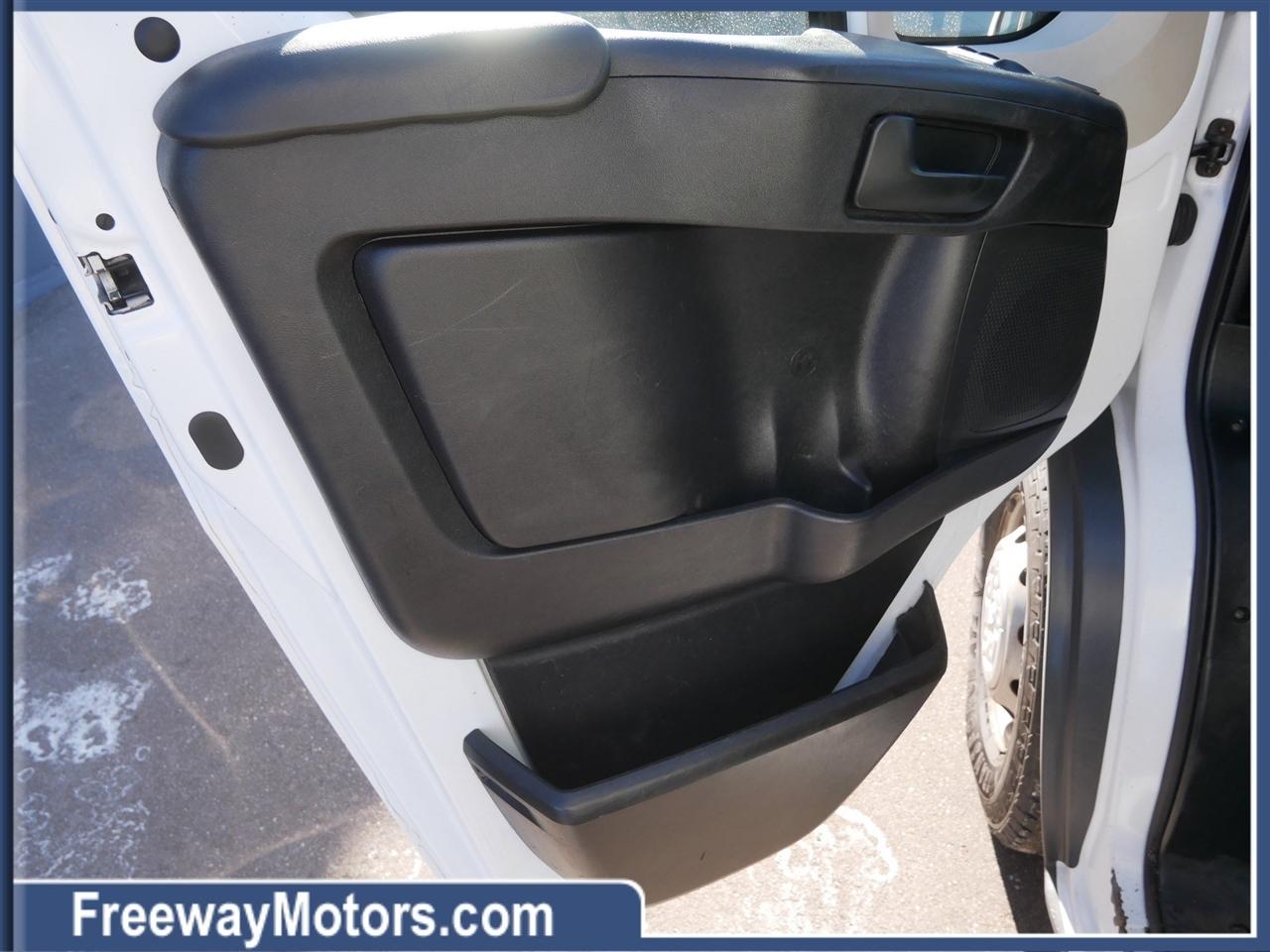 RAM ProMaster Cargo Van 2500 High Roof 136" WB 2018