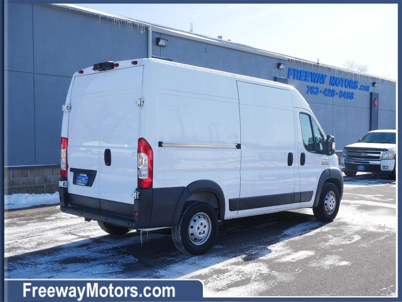 RAM ProMaster Cargo Van 2500 High Roof 136" WB 2018