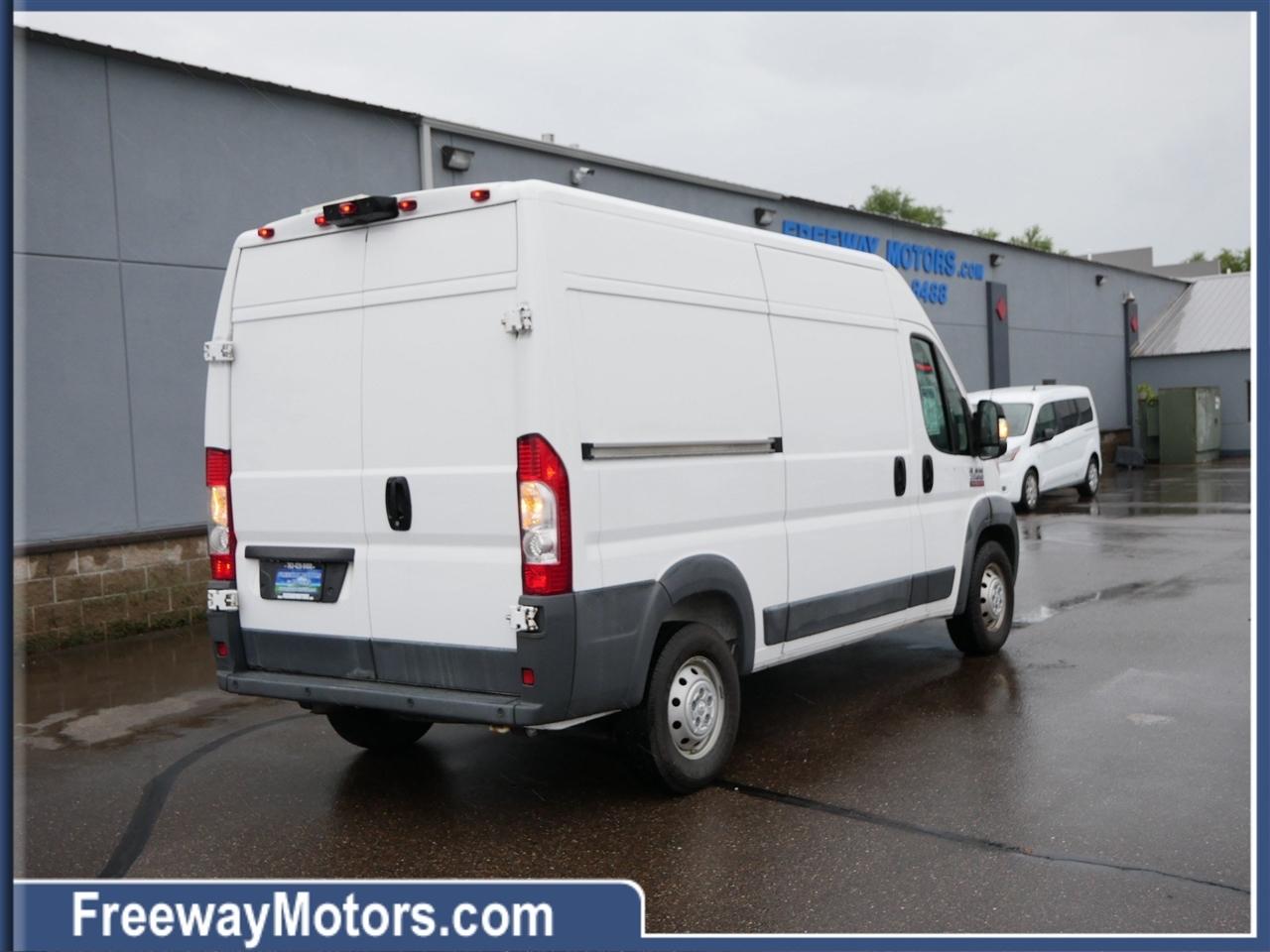 RAM ProMaster Cargo Van 2500 High Roof 136" WB 2018