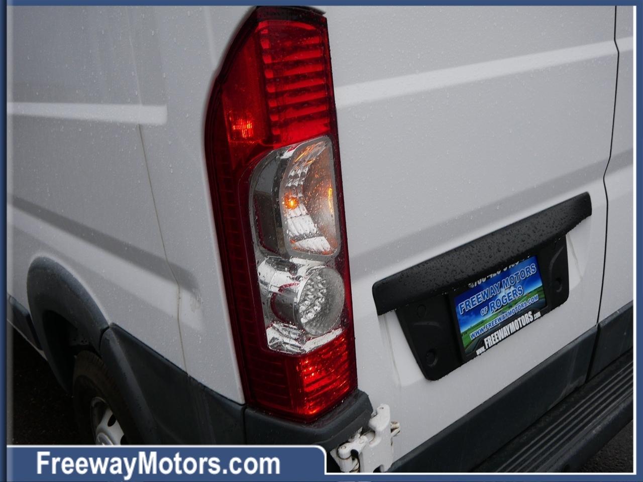 RAM ProMaster Cargo Van 2500 High Roof 136" WB 2018