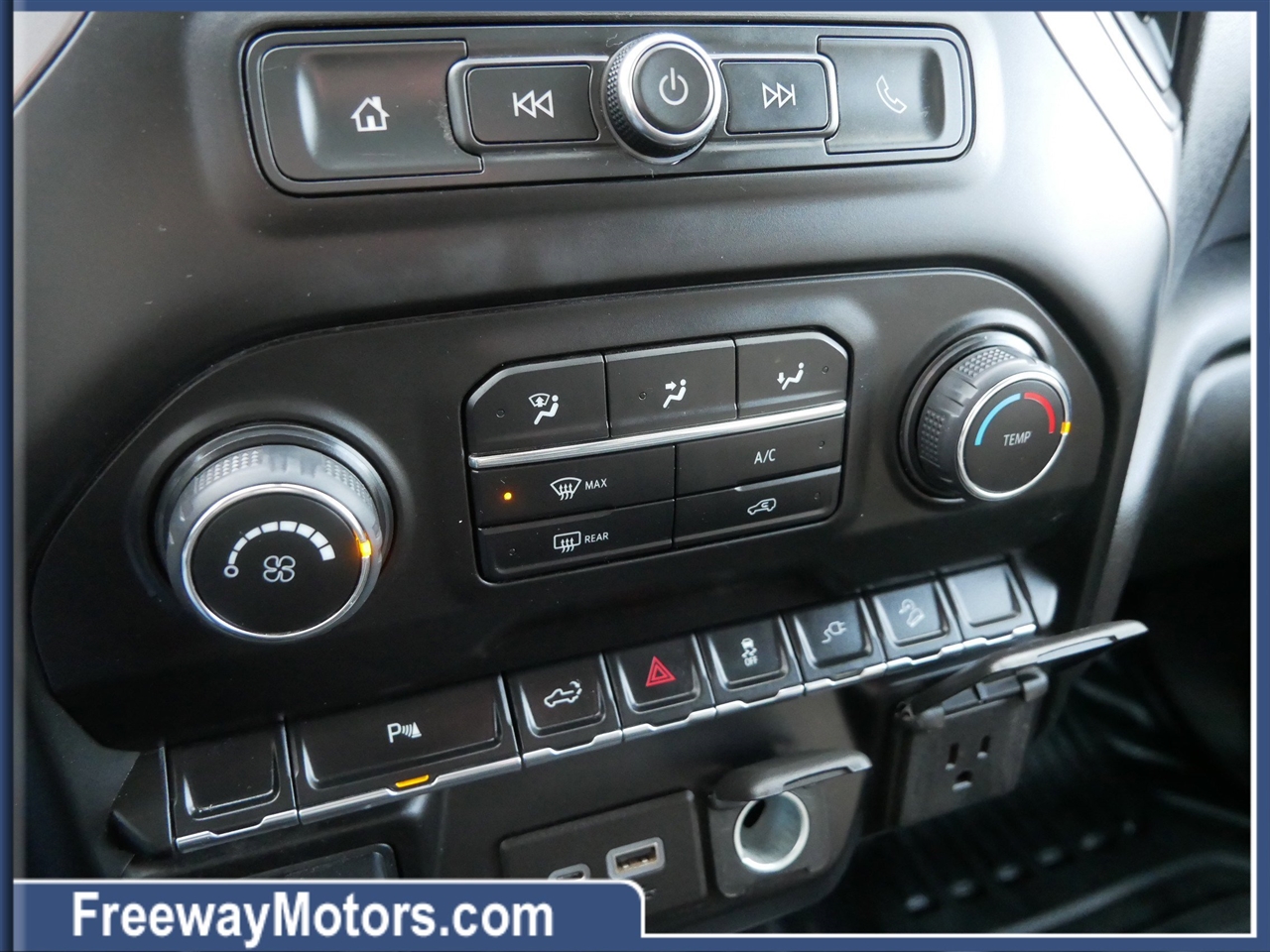 Chevrolet Silverado 2500HD 4WD Crew Cab 159" Work Truck 2022