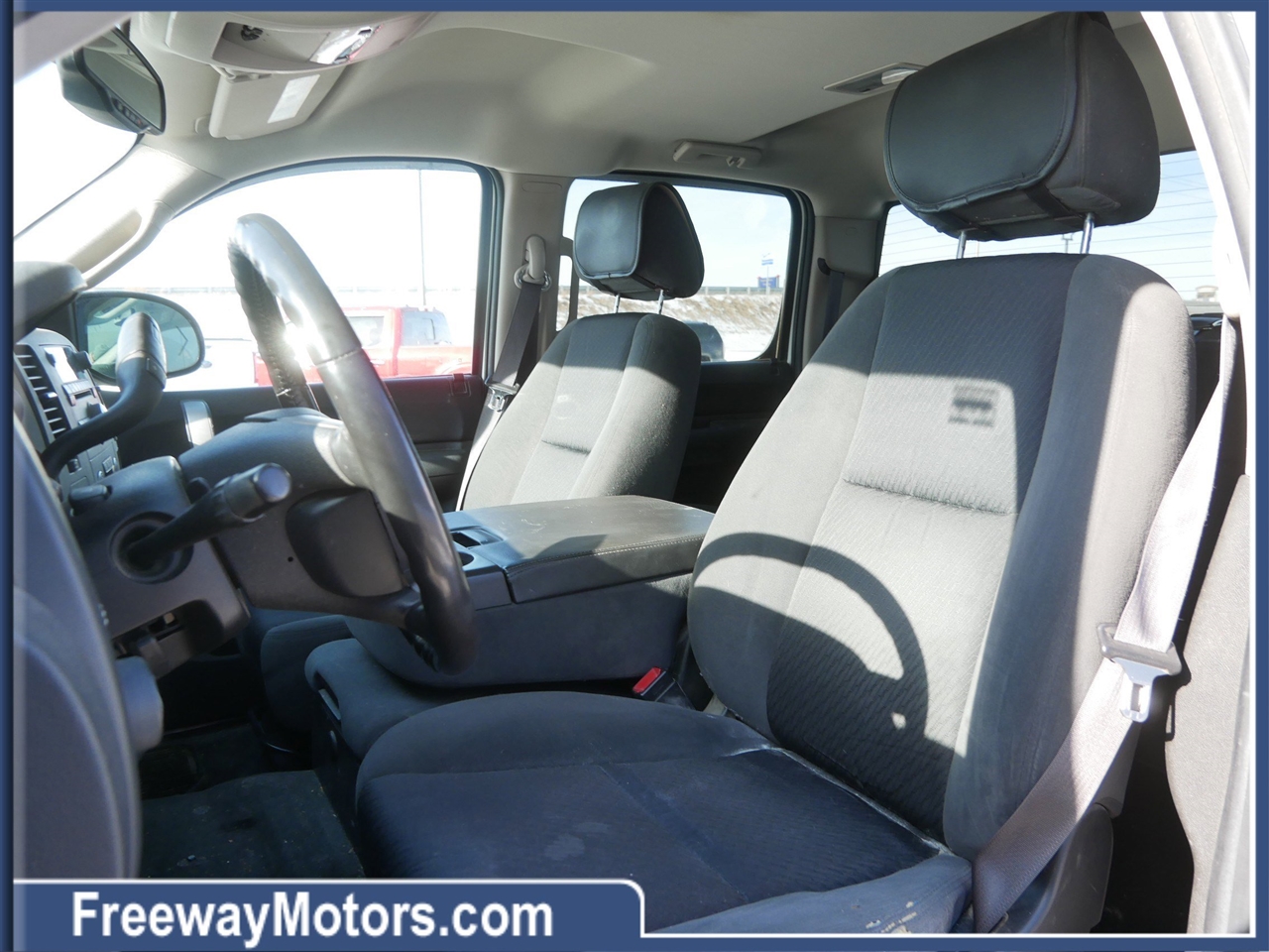 Chevrolet Silverado 1500 4WD Crew Cab 143.5" LT 2009