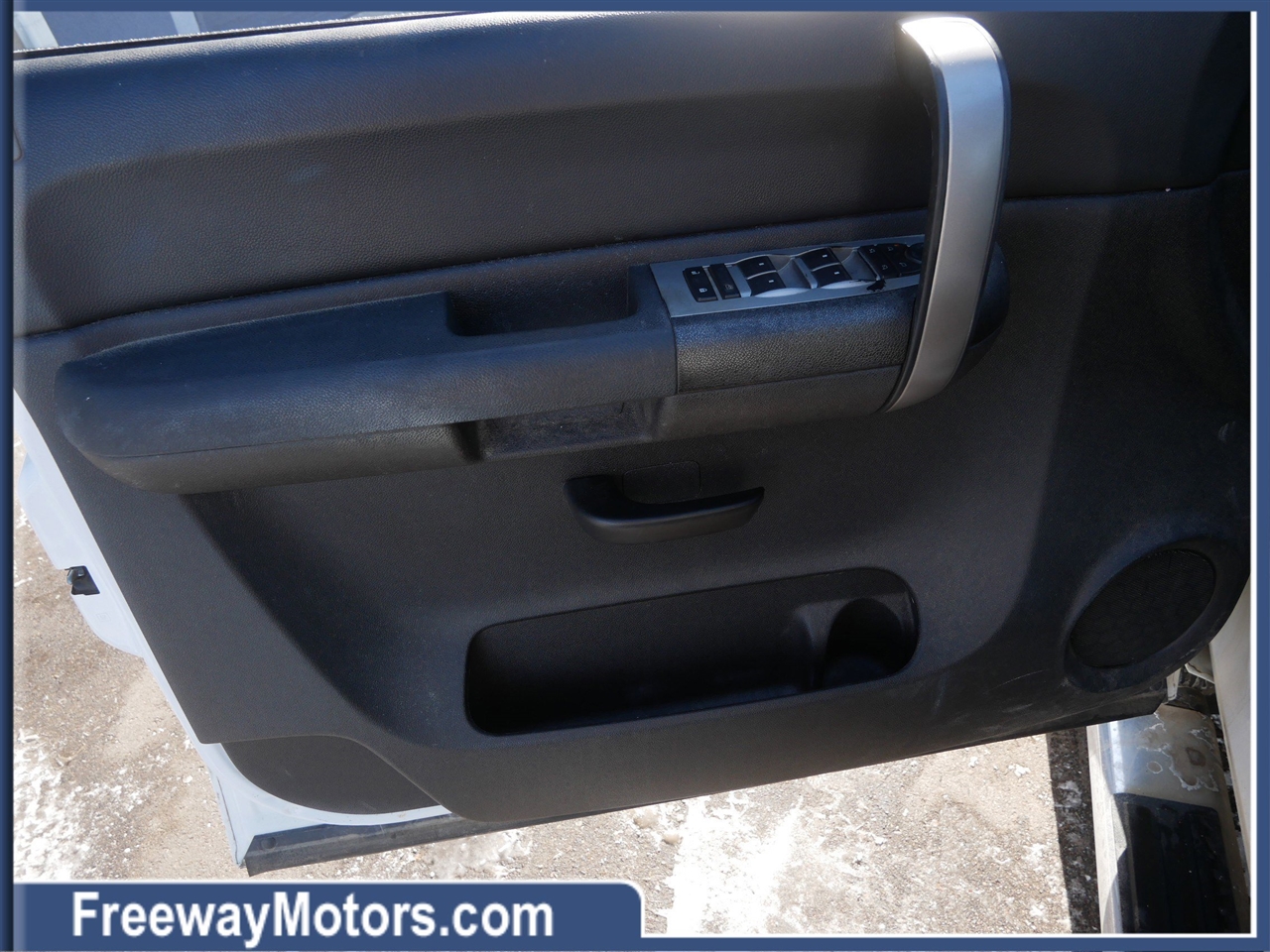 Chevrolet Silverado 1500 4WD Crew Cab 143.5" LT 2009