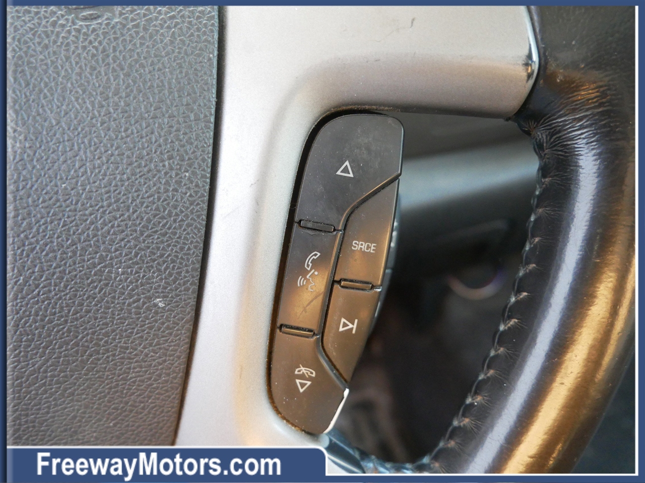 Chevrolet Silverado 1500 4WD Crew Cab 143.5" LT 2009