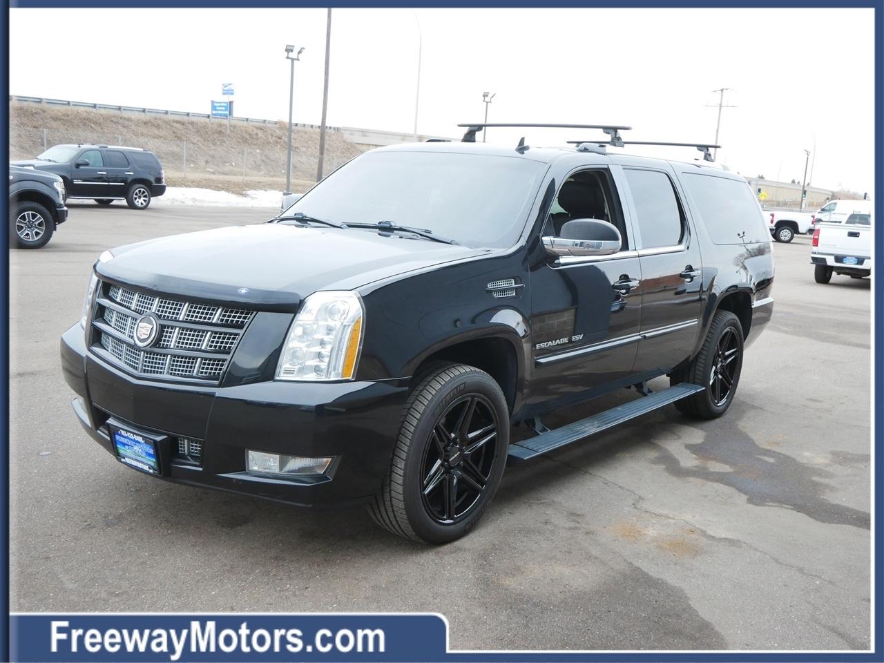 Cadillac Escalade ESV AWD 4dr Premium 2013