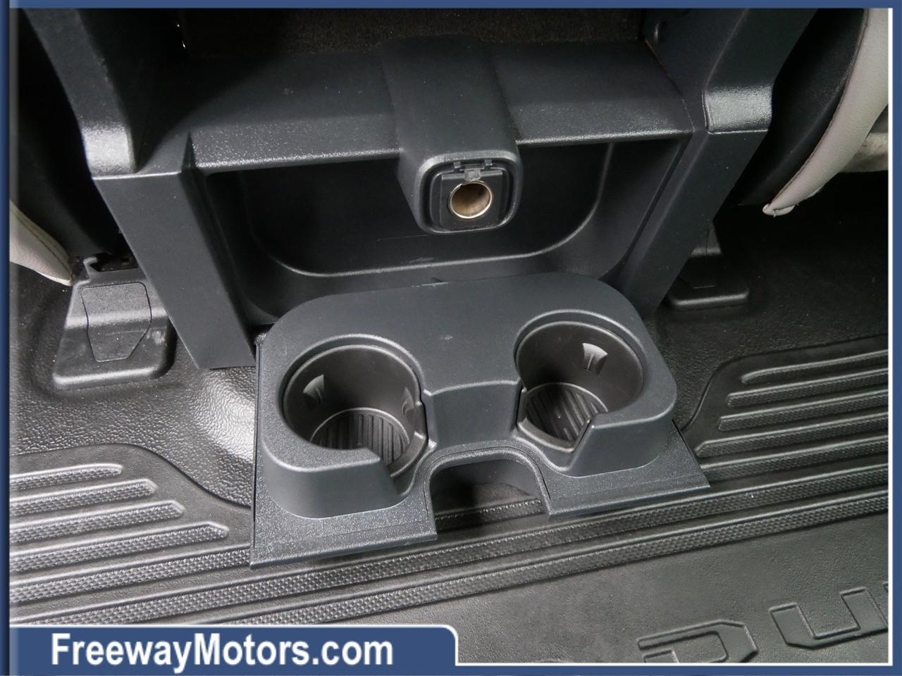 Ford Super Duty F-250 SRW XL 4WD Crew Cab 8' Box 2022