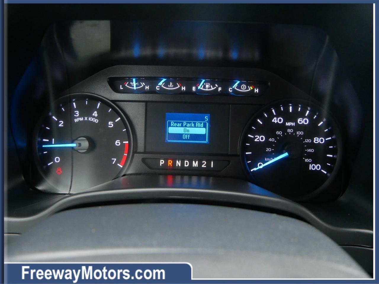 Ford Super Duty F-250 SRW XL 4WD Crew Cab 8' Box 2022