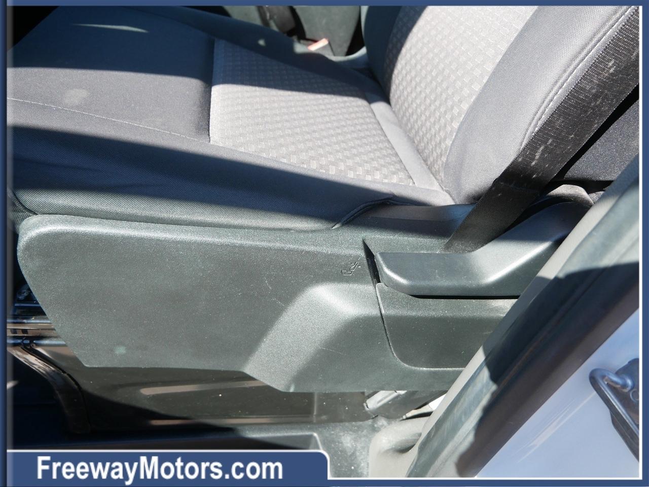 Ford Transit Cargo Van T-250 130" Low Rf 9070 GVWR RWD 2024