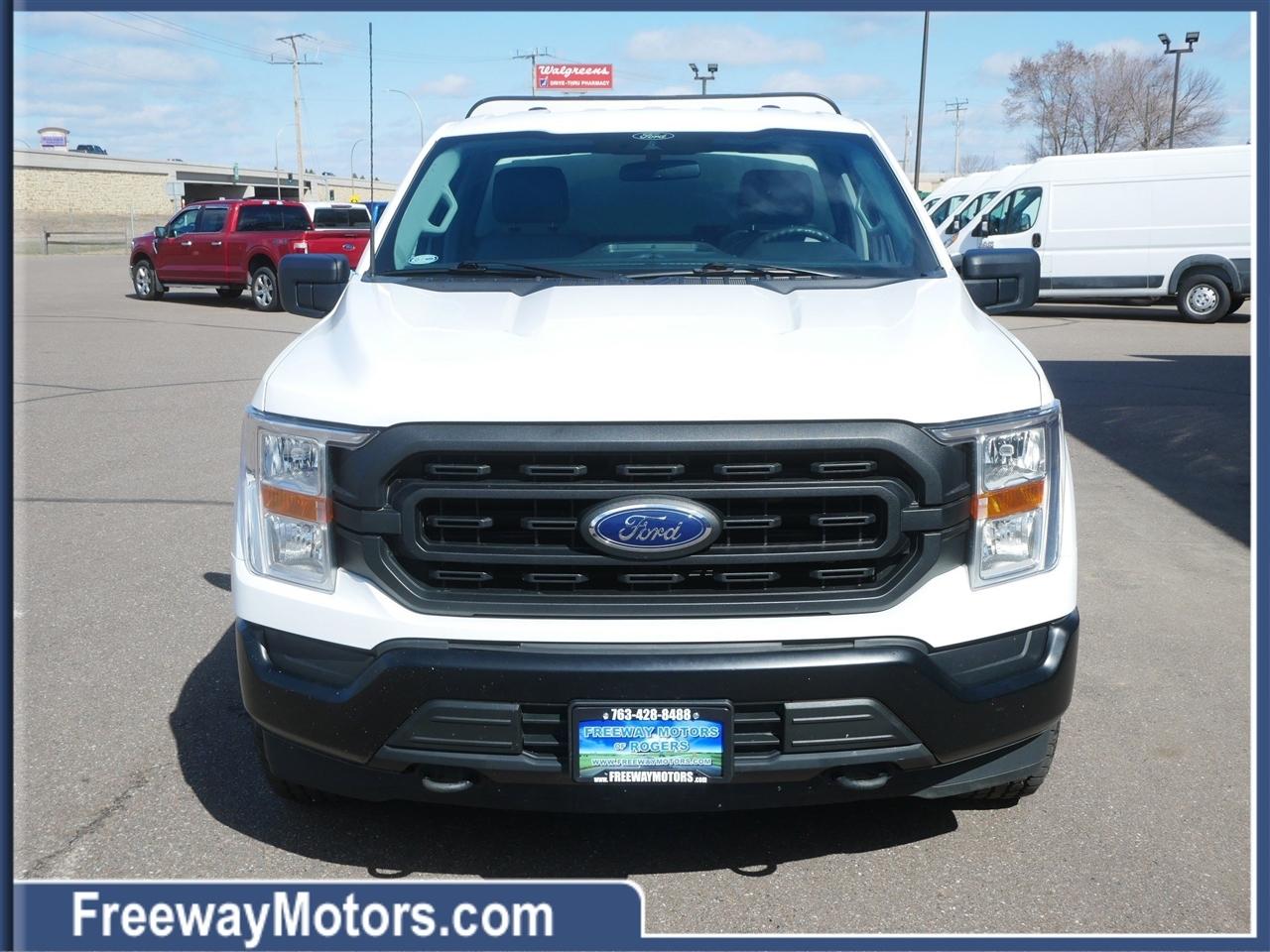 Ford F-150 XLT 4WD Reg Cab 8' Box 2021