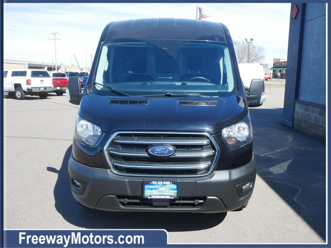 Ford Transit Cargo Van T-250 130" Med Rf 9070 GVWR RWD 2020