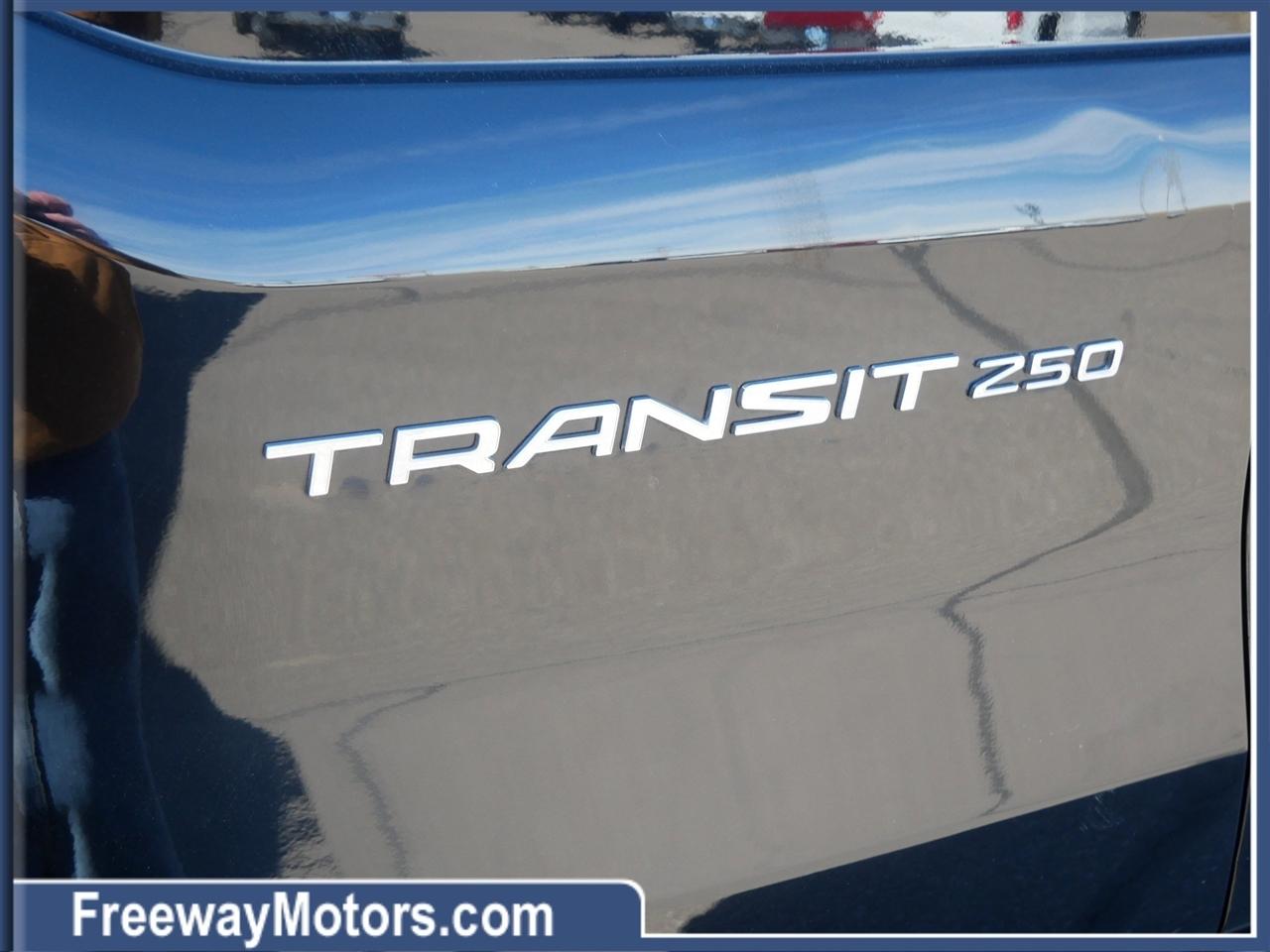 Ford Transit Cargo Van T-250 130" Med Rf 9070 GVWR RWD 2020