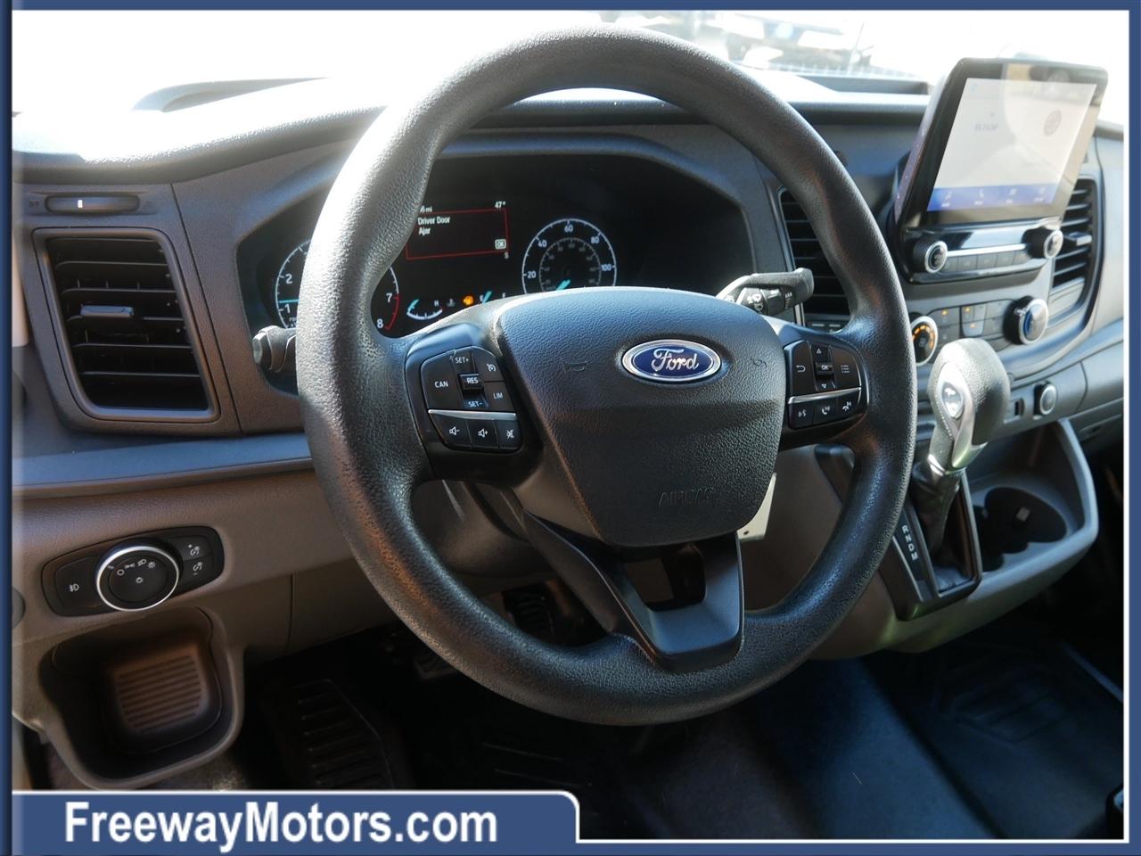 Ford Transit Cargo Van T-250 130" Med Rf 9070 GVWR RWD 2020