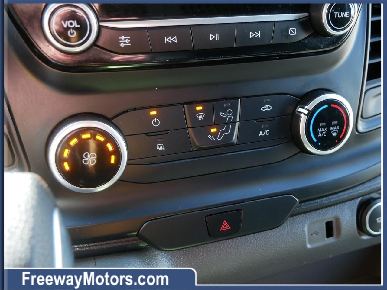 Ford Transit Cargo Van T-250 130" Med Rf 9070 GVWR RWD 2020