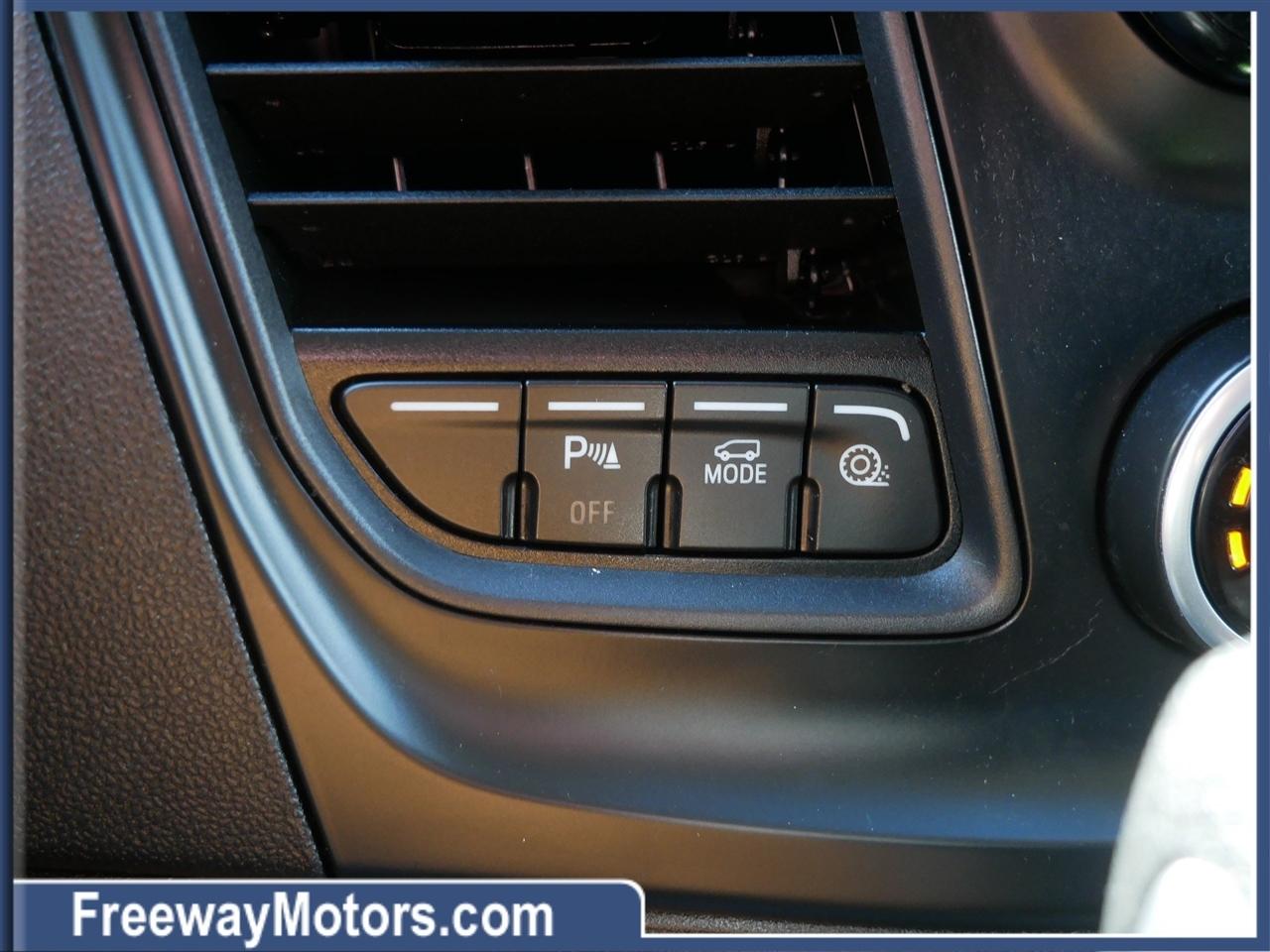 Ford Transit Cargo Van T-250 130" Med Rf 9070 GVWR RWD 2020