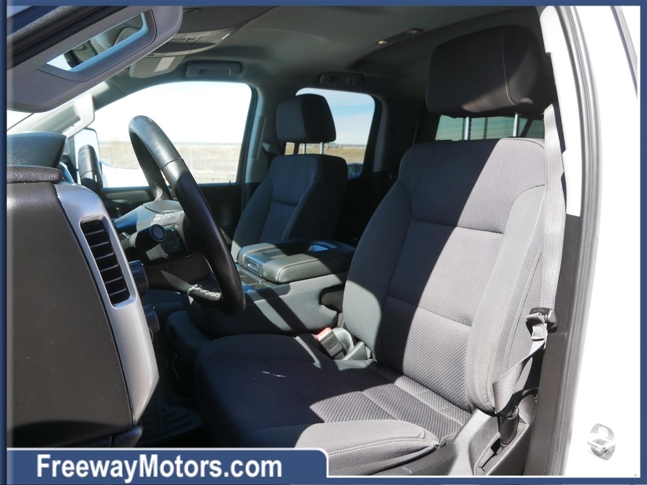 Chevrolet Silverado 2500HD 4WD Double Cab 144.2" LT 2018