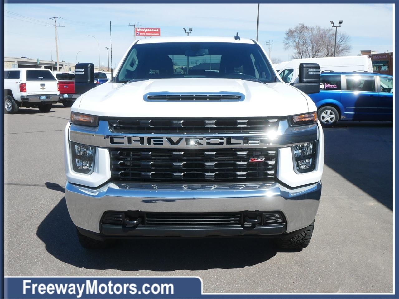 Chevrolet Silverado 2500HD 4WD Crew Cab 159" LT 2023