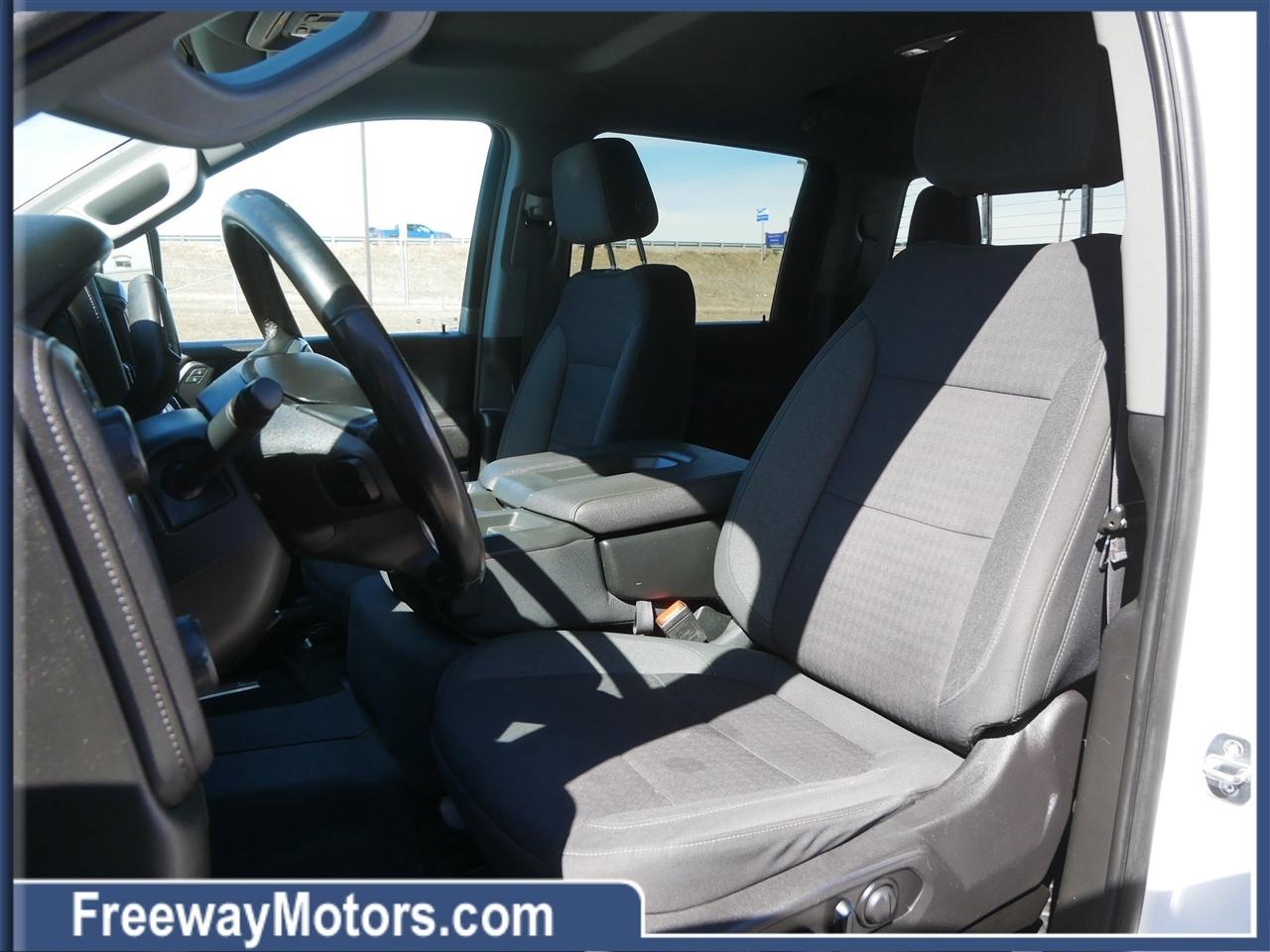 Chevrolet Silverado 2500HD 4WD Crew Cab 159" LT 2023