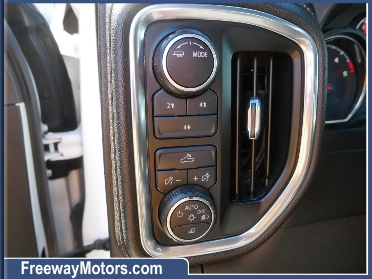 Chevrolet Silverado 2500HD 4WD Crew Cab 159" LT 2023