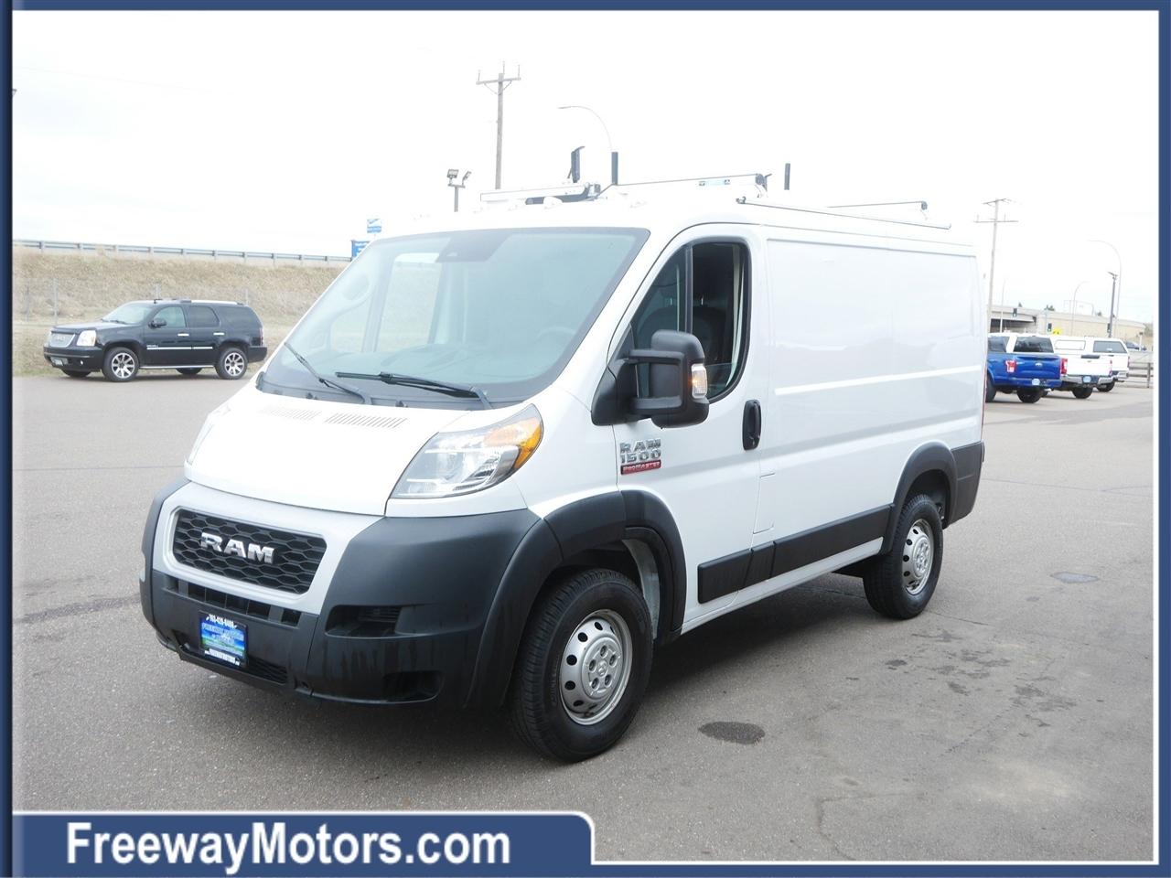 RAM ProMaster Cargo Van 1500 Low Roof 118" WB 2022