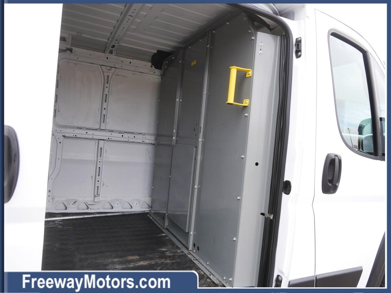 RAM ProMaster Cargo Van 1500 Low Roof 118" WB 2022