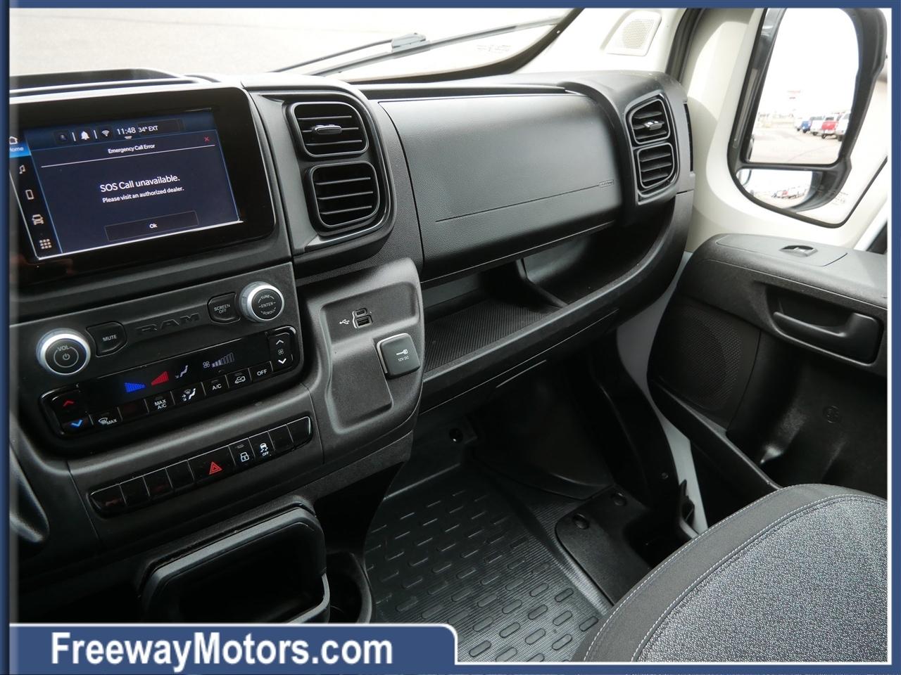 RAM ProMaster Cargo Van 1500 Low Roof 118" WB 2022