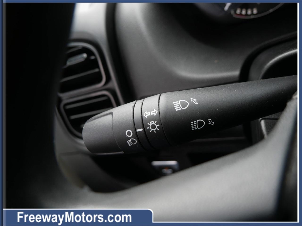 RAM ProMaster Cargo Van 1500 Low Roof 118" WB 2022