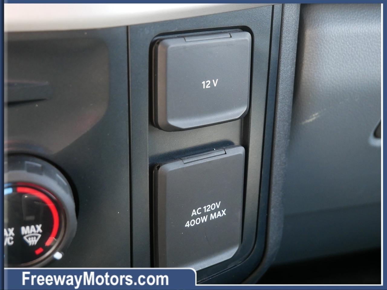 Ford Super Duty F-350 SRW King Ranch 4WD Crew Cab 8' Box 2023