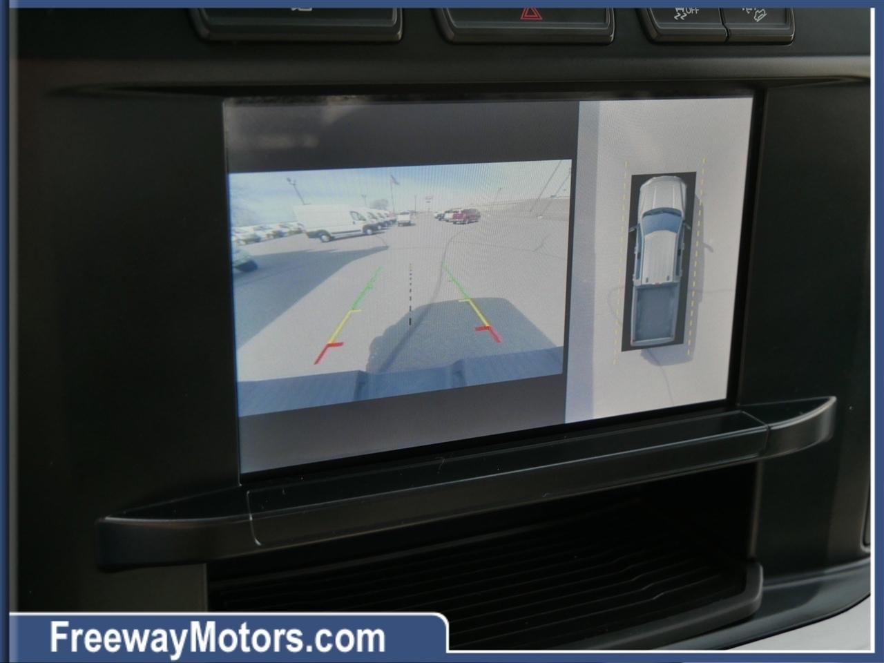 Ford Super Duty F-350 SRW King Ranch 4WD Crew Cab 8' Box 2023